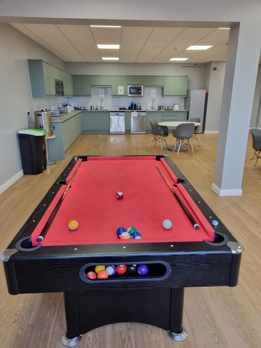 PSRefurbishment's tweet photo. Well today is #NationalFunatWorkDay to celebrate work does not need to be a chore, it can be fun! It is time to talk, relax and socialise with your colleagues, bond as a team, recognise everyone's efforts and raise morale by having fun! #breakoutspace #workspace https://t.co/hrgOtQI1ei