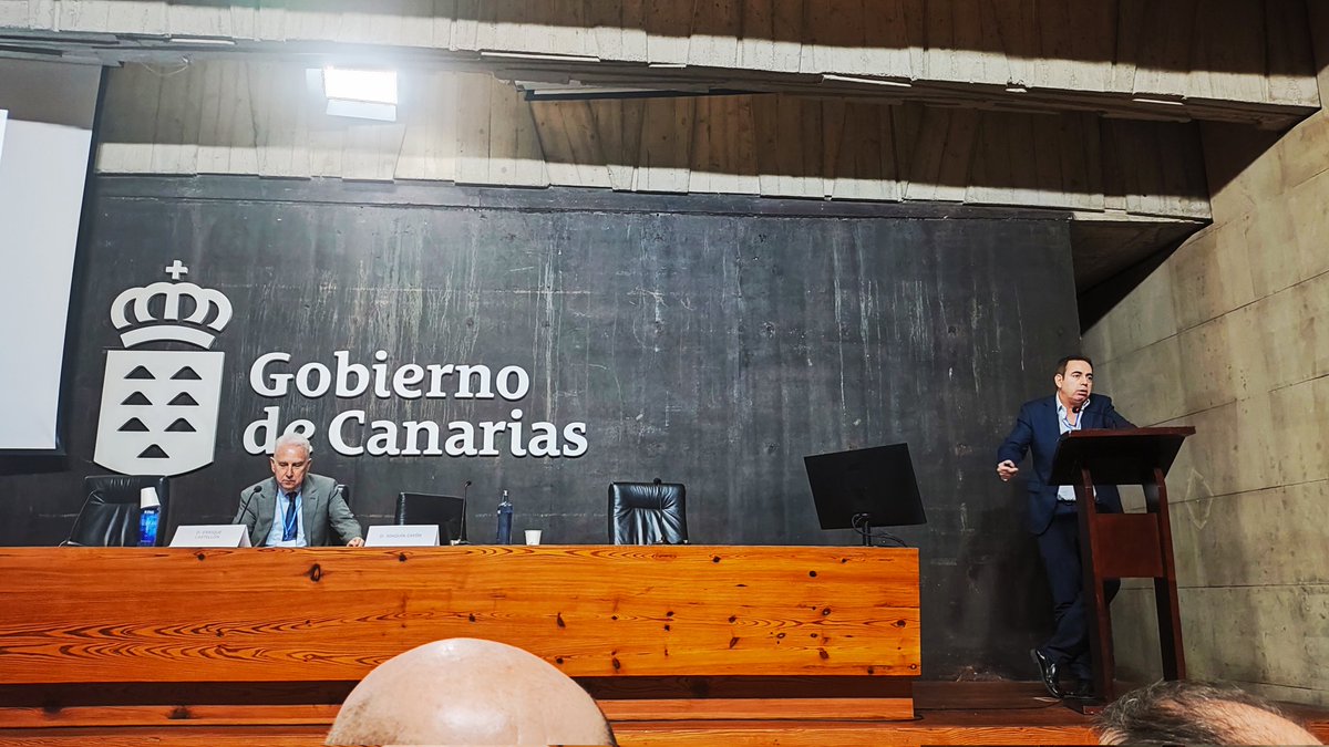 Extraordinario repaso al marco normativo de la #IA por parte del Dr. <a href="/JoaquinCayon/">Joaquin Cayon</a> con precisión, claridad y audacia. Brillante reflexión sobre la aplicación de la ley IA versus regulación de producto sanitario y el uso recomendado de #sandboxes .