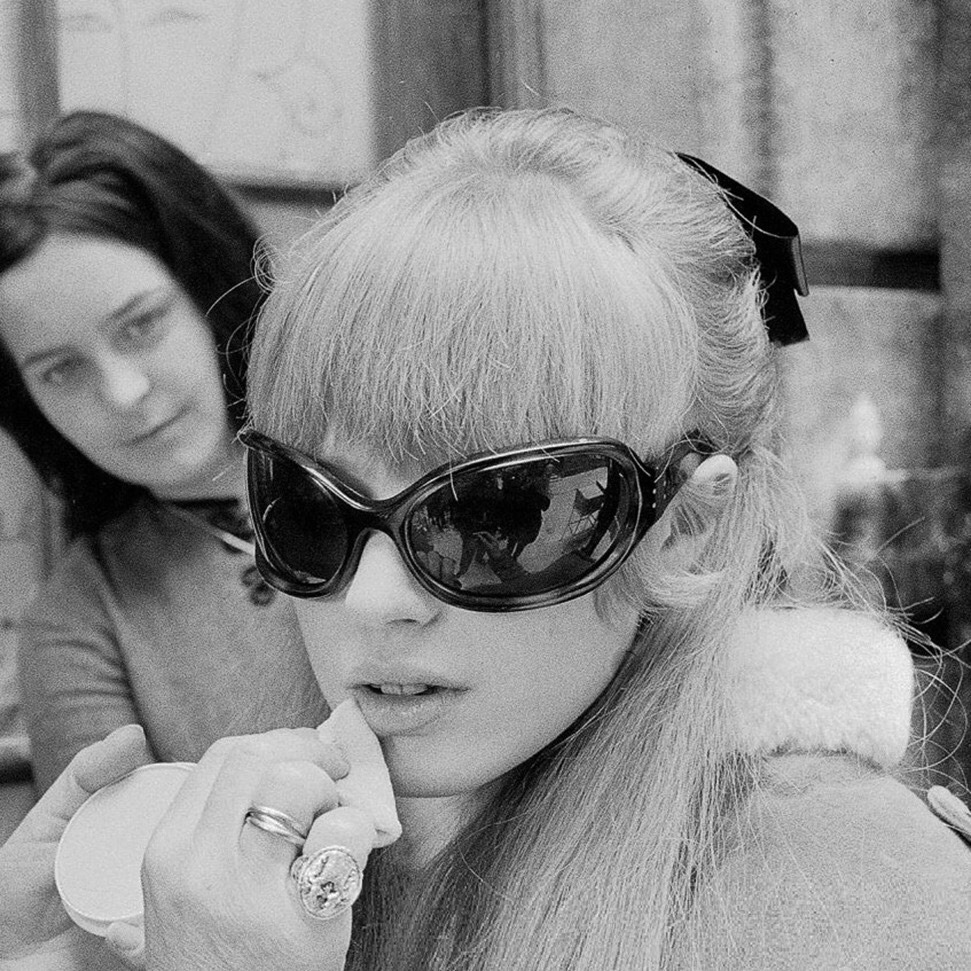 CinemaOnSundays's tweet photo. Marianne Faithfull
1946-2025
The Girl on a Motorcycle, 1968 https://t.co/TZk22DXxBb