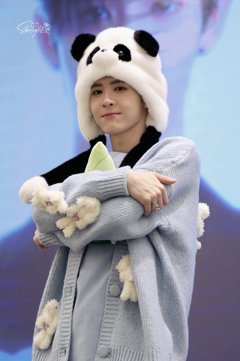 Starlight_YY's tweet photo. 2025.1.11
Cute Panda
@Jamessu_w
#JamesSu
#JamesBirthdaySigningEvent https://t.co/cJoF1nz0MB
