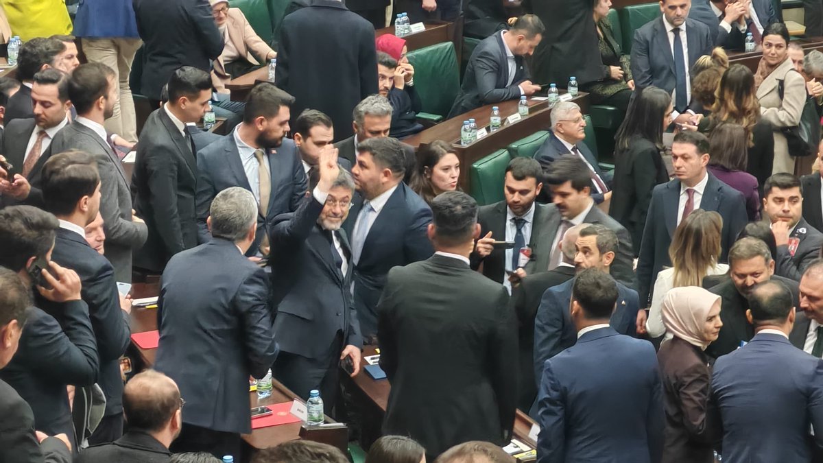 Ozge (@ozgenurilbeyy) on Twitter photo Bu haftaki grup toplantısına <a href="/AkKastamonu/">AK Parti Kastamonu</a> teşkilatı mühür vurdu!
liderhaber.com.tr/ak-parti-grubu… Bu haftaki grup toplantısına <a href="/AkKastamonu/">AK Parti Kastamonu</a> teşkilatı mühür vurdu!
liderhaber.com.tr/ak-parti-grubu…