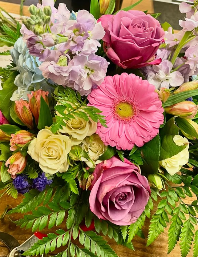 Wind Mill Floral Studio tweet media