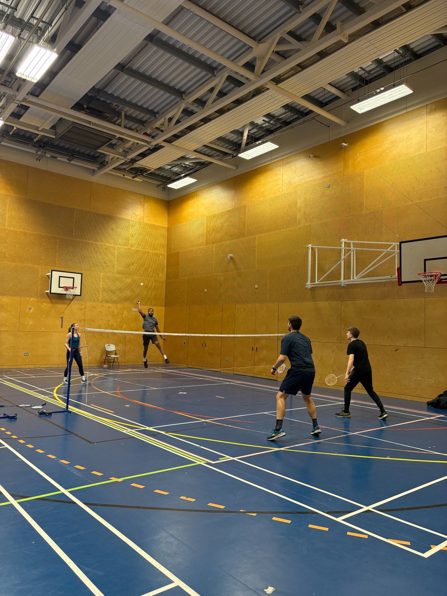 LondonSport's tweet image. London Sport wrapped up @REDJanuaryUK  2025 with an incredible 460+ hours of activity, from rainy runs and weekly 5Ks to badminton, climbing, and a friendly football match against @DecathlonUK .

A huge well done to everyone who took part—let’s keep the momentum going all year!…