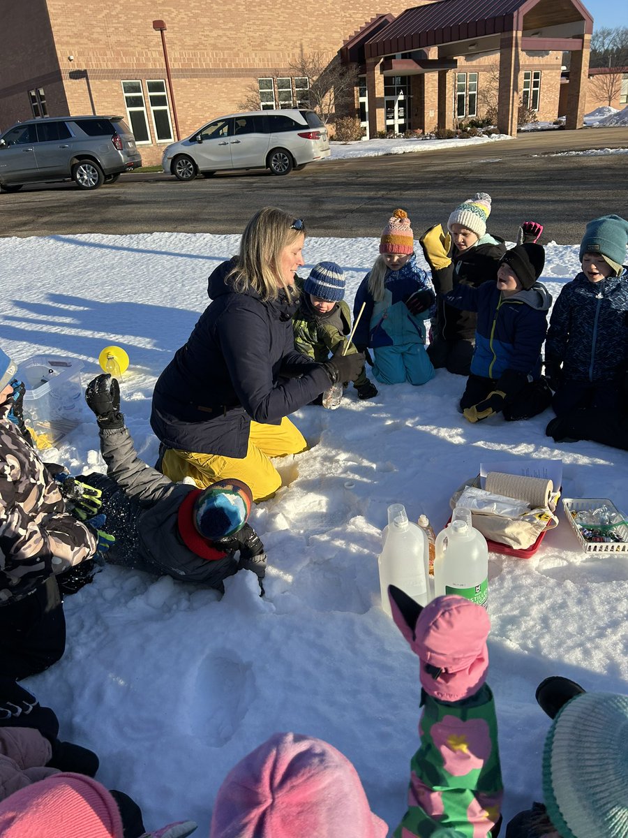 Sheiladokter's tweet photo. Thank you Meredith Steenwyk for joining us today and helping these 1st graders get excited about science! @GentexCorp #hollandchristianschools #DokterFirstGrade https://t.co/lowNVviKeb