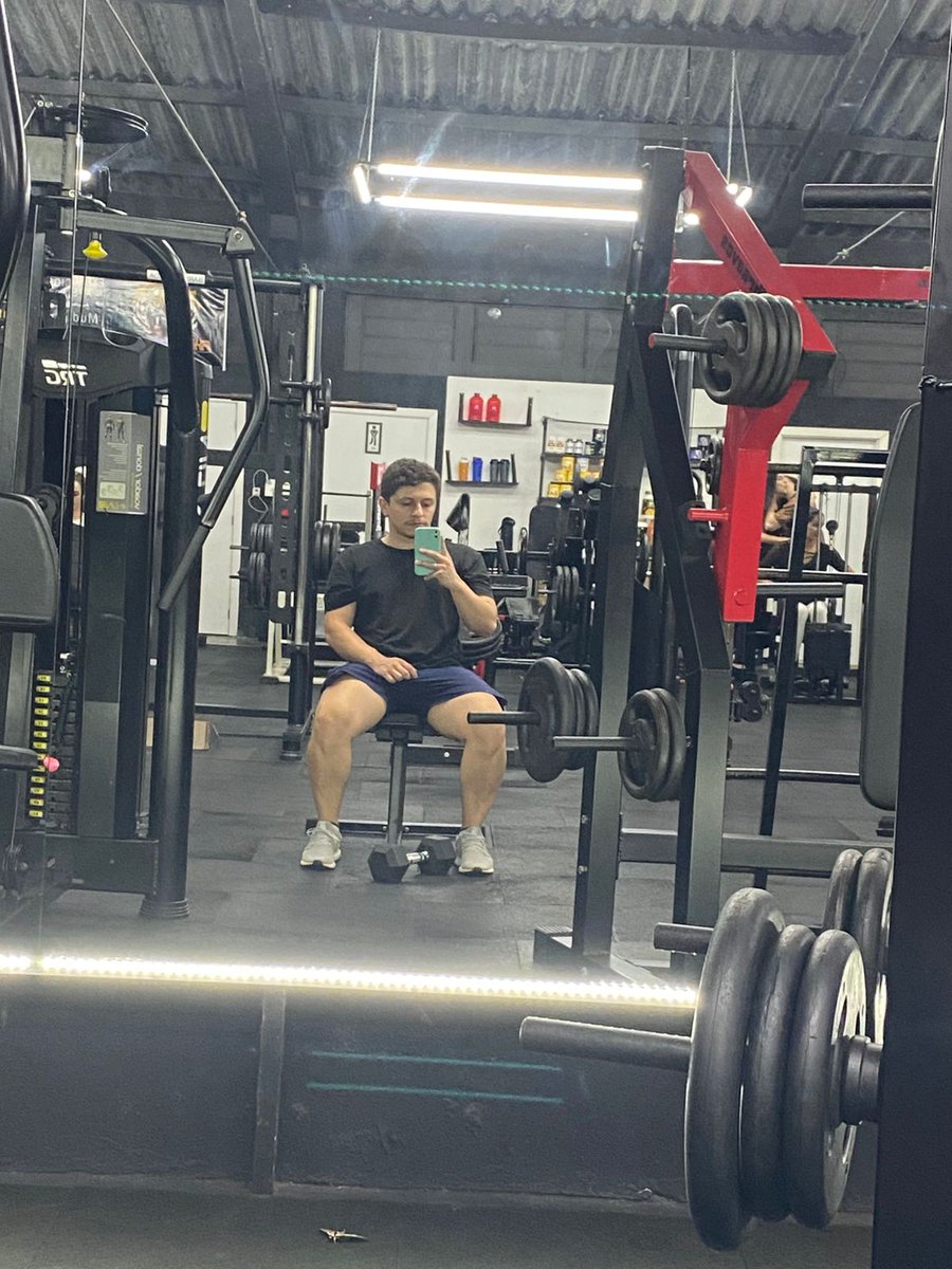 Bom dia futuro da nação!! +1 -1? 
Sextou