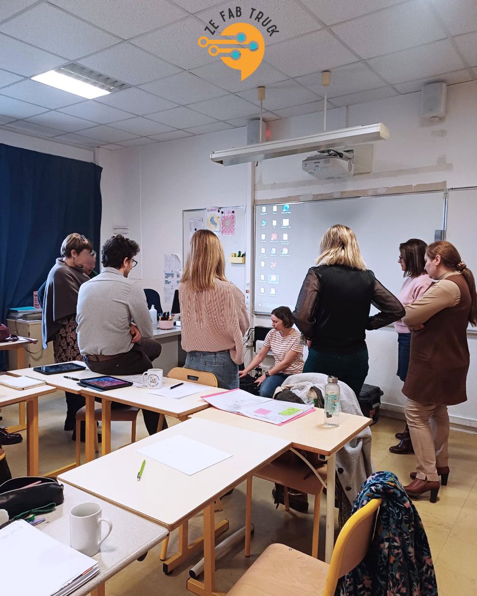 zefabtruck's tweet photo. Le Conseil Départemental du @valdoise équipe l’ensemble des collèges avec des iPads.
Et nous, Ze Fab Truck, nous accompagnons les équipes d’enseignantes dans l’utilisation de ces outils innovants en classe.
#valdoise #cd95 #formation #ipad #numerique #enseignant https://t.co/bKh1GfE46z