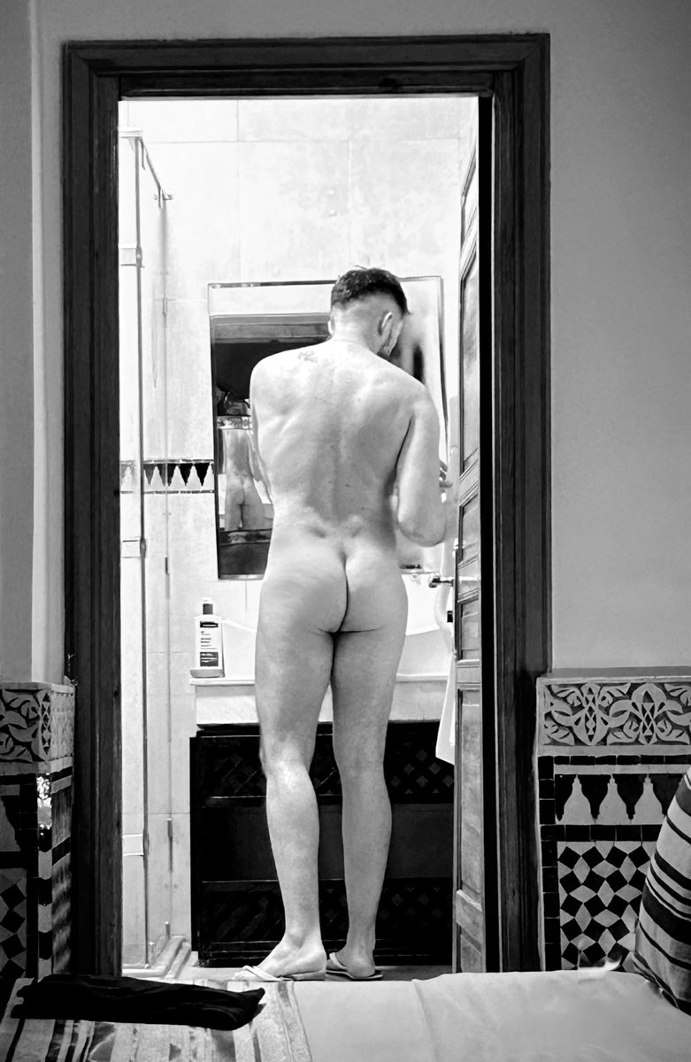 ohfly1's tweet photo. Marito che mi fotografa a tradimento 😅 https://t.co/DYv2OP7itw