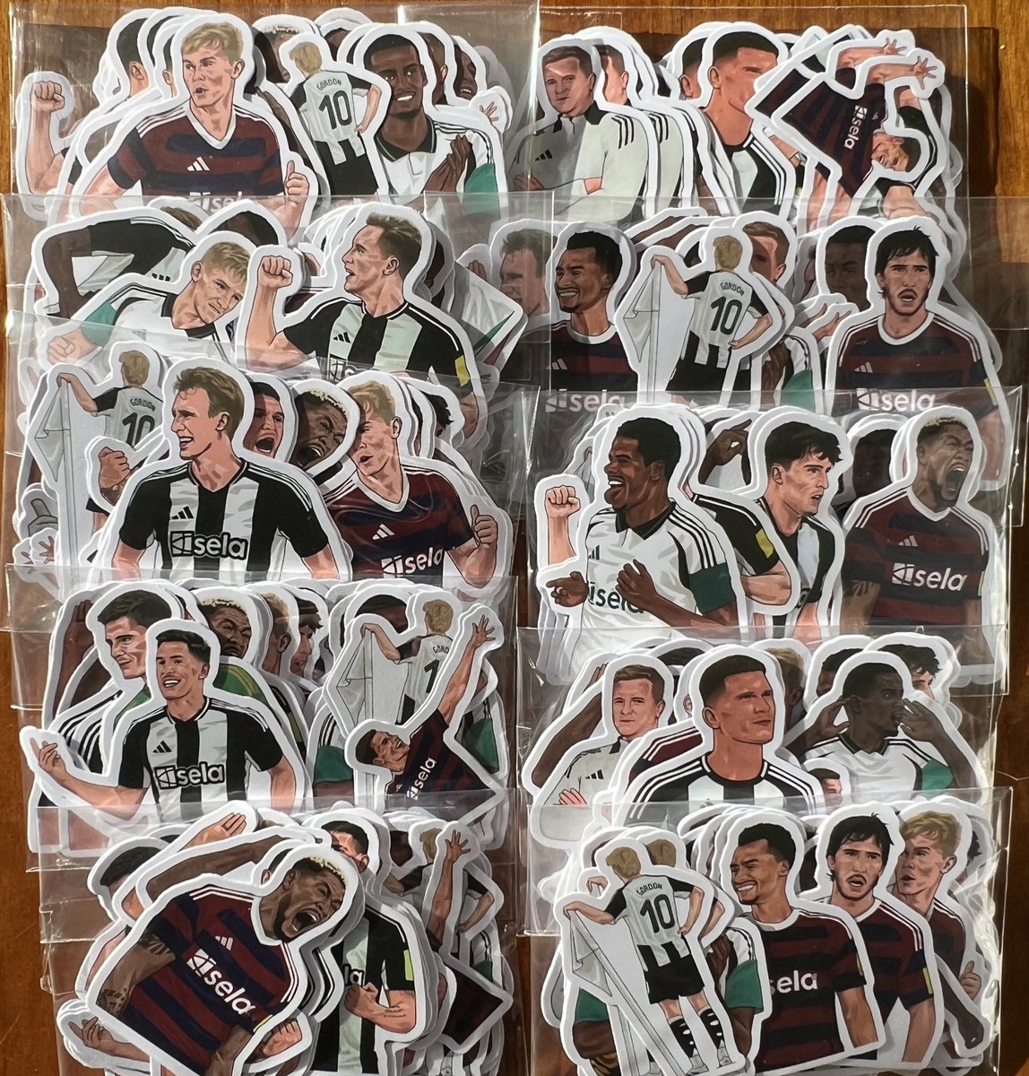 Magpin1's tweet image. Anthony Gordon pin badges AND the bumper sticker packs go on sale TONIGHT @ 6pm! 🪄

For your chance to win one of each, simply;

- Retweet this tweet 🔁
- Follow @Magpin1 ✅

Winner announced shortly before 6pm tonight. Good luck! #NUFC

magpinbadges.bigcartel.com