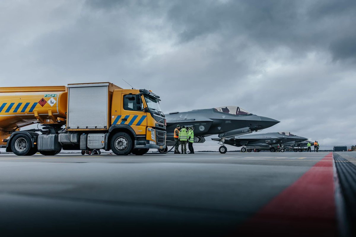 Onze F-35’s in actie gezien in Estland. Een prachtige NATO missie volbracht door een super team van <a href="/Kon_Luchtmacht/">Koninklijke Luchtmacht</a> Keep up the good work