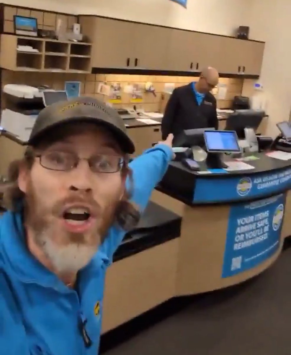 <a href="/TaraBull808/">TaraBull</a> He did the meme..