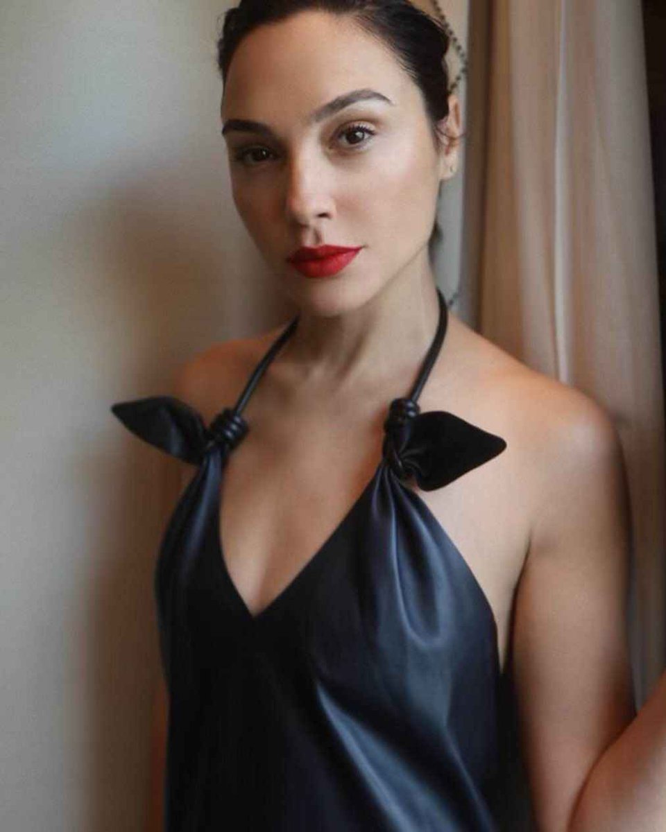 Mommy Gal Gadot !! 🔥🥵🤤😫😍