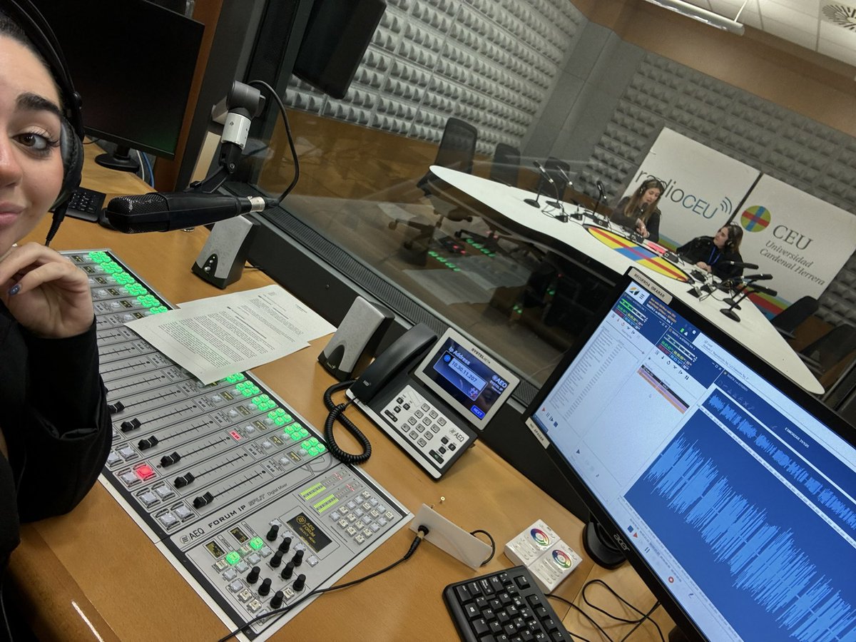L’ ESMORZAR ESTÁ ON AIR 🚨
Con nuestras colaboradoras <a href="/alecargarcia/">Alejandra Carrillo</a> @lolacabaaller y Patri.