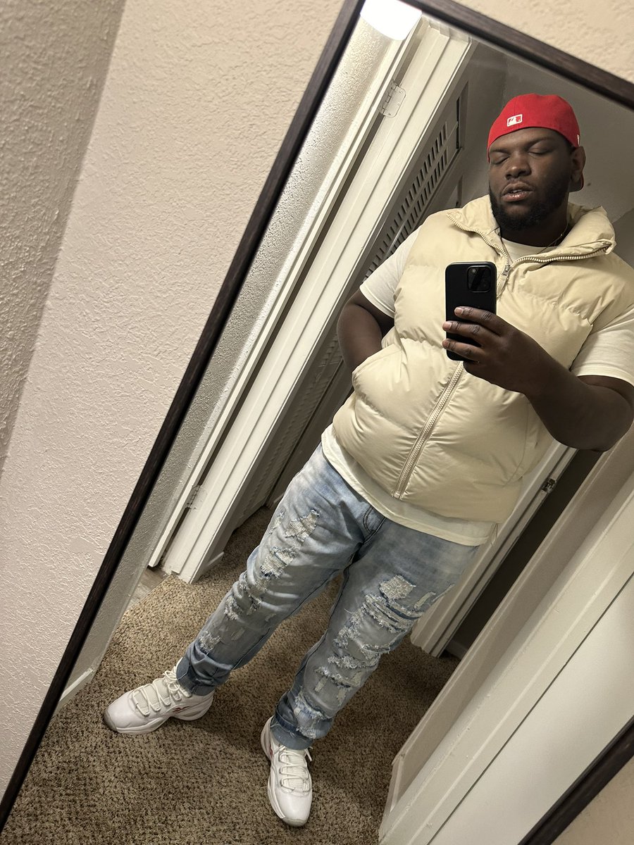 IG: @ItsDTeezy 🕊 tweet media