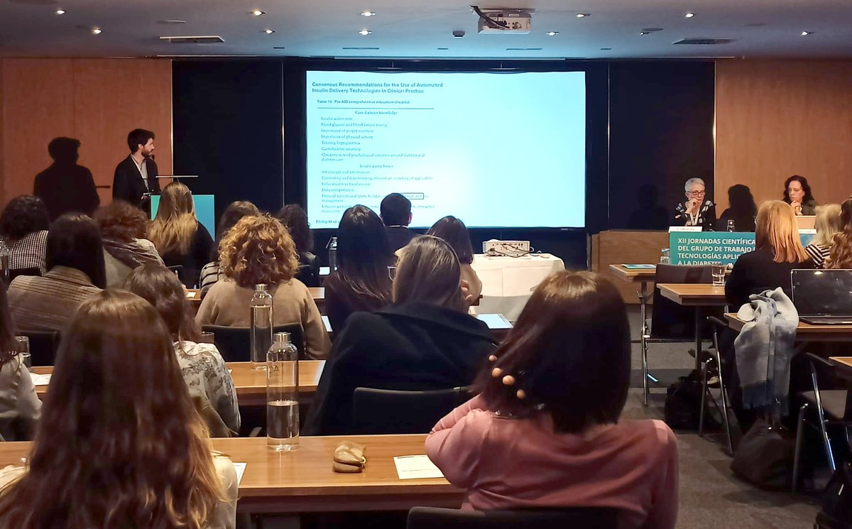 🔵 XII Jornadas de Tecnologías Aplicadas a la Diabetes
Cerramos el encuentro dedicado a tecnología en diabetes y mujer. Muchas gracias a <a href="/RosaCorcoy/">Rosa Corcoy 😷 #YoTambienMeVacuno</a>, <a href="/almepi7/">Alex Mesa</a> y <a href="/DraPicon/">María José</a> por sus valiosas intervenciones.

#DiabtESP #SEDiabetes #PCDM #DM1 #PCDM1 #DiabetesTipo1 #DM2 #PCDM2