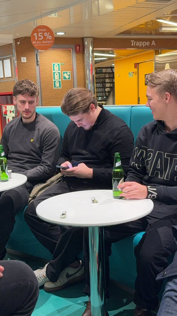 Christoffer tweet media