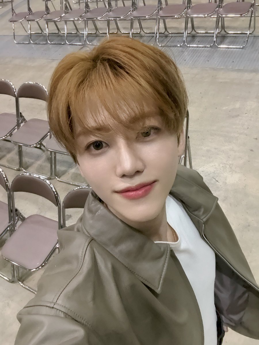 하루의피로가싹날라가는
미남셀카😍❤️
재민아고마워용~