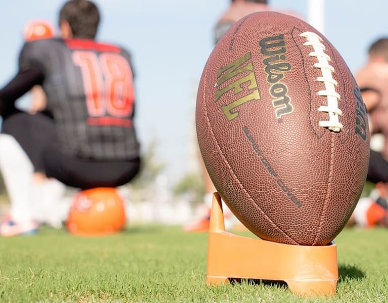 TNVarsity (@tnvarsity) on Twitter photo Tennessee Football: Top Defensive Backs in 2026
tnvarsity.rivals.com/news/tennessee…
<a href="/_seth_taylor_23/">Seth Taylor</a>
<a href="/AidenCurry6_/">Aiden Curry</a>
<a href="/AppletonWyatt/">Wyatt Appleton</a>
<a href="/blairotero4/">Blair Otero-2026 DB</a>
@burney9_ryan Tennessee Football: Top Defensive Backs in 2026
tnvarsity.rivals.com/news/tennessee…
<a href="/_seth_taylor_23/">Seth Taylor</a>
<a href="/AidenCurry6_/">Aiden Curry</a>
<a href="/AppletonWyatt/">Wyatt Appleton</a>
<a href="/blairotero4/">Blair Otero-2026 DB</a>
@burney9_ryan