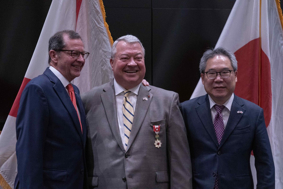 Greg Canfield tweet media