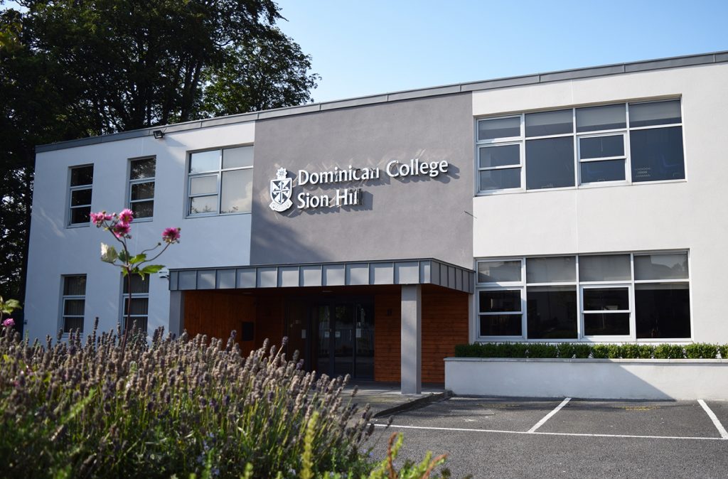 Tickets for our fundraising lunch on 1st March now available on EventBrite - come along and support our school eventbrite.ie/e/115339409578…. <a href="/lecheiletrust1/">Le Chéile Schools Trust</a> #welcome