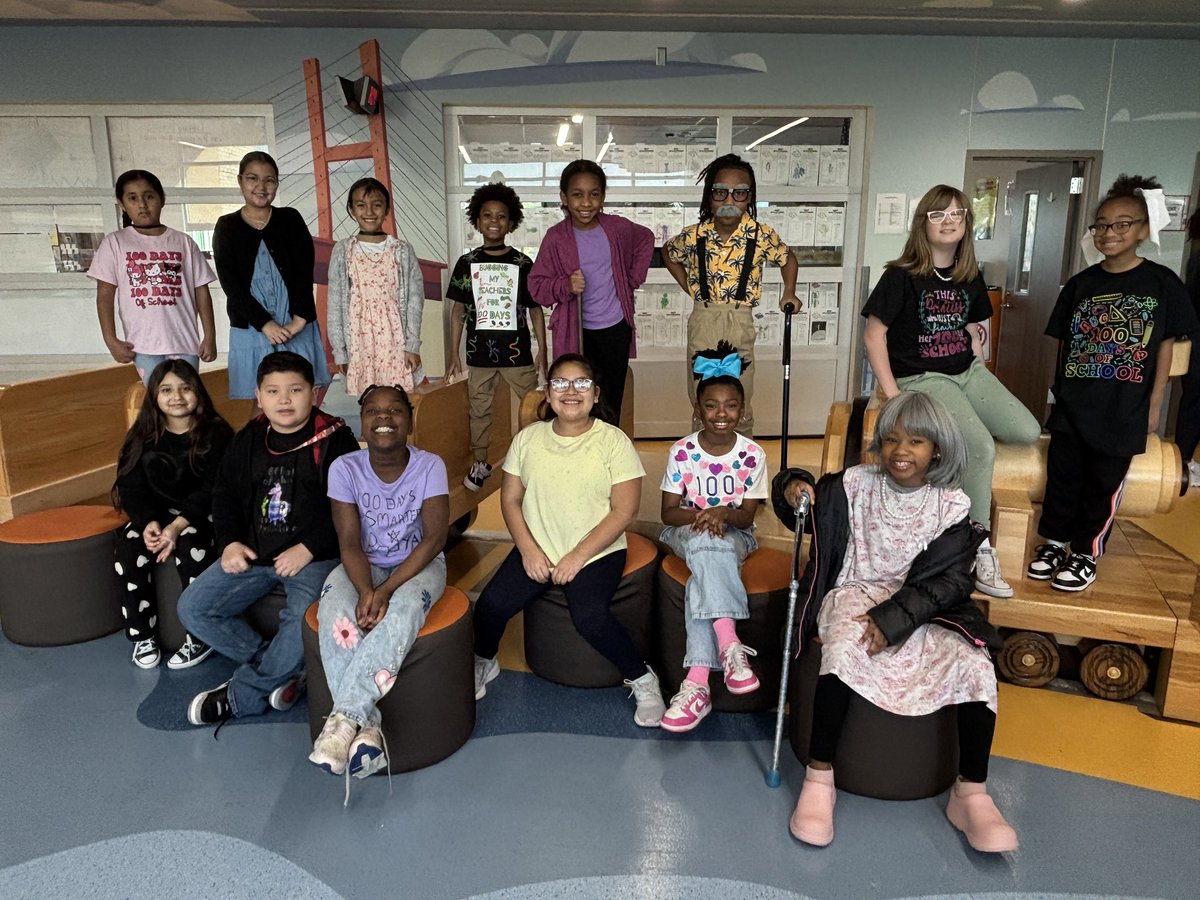 MrsBergman93's tweet photo. Third grade is 100 days smarter! #thirdgrade #wildcatproud #thewildcatway @HumbleISD_LLE @HumbleISD @cassreescano @ArmyAg86 💜🐾💯 https://t.co/9BER1zMtze