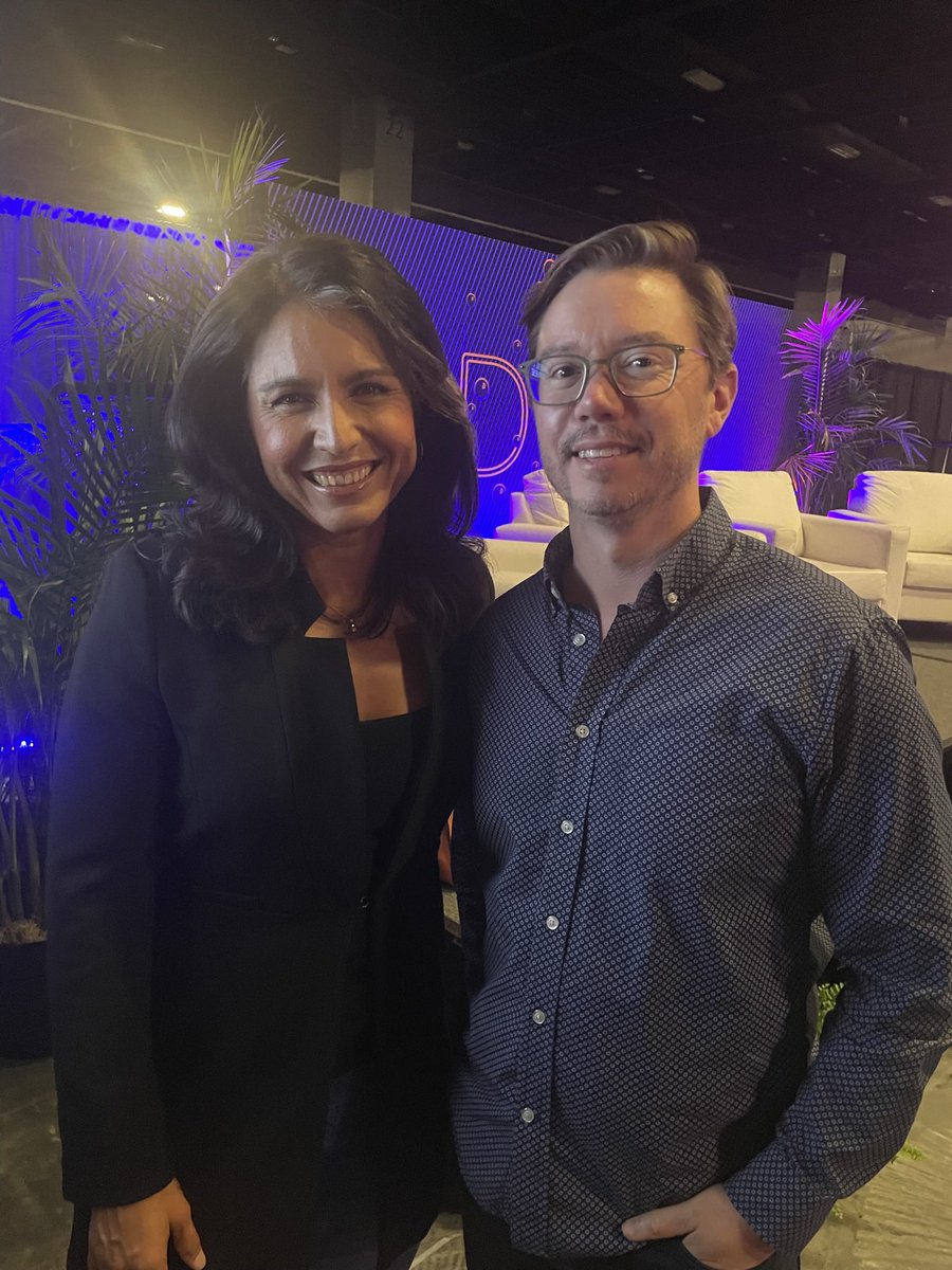 BowlesSteven's tweet photo. Throw back Friday?  @TheBitcoinConf of 2022 &amp; 2023 https://t.co/9VBe84Tf7G