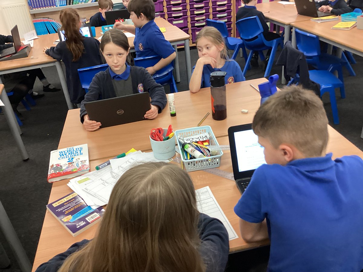 halebank_sch's tweet photo. Beech Class put their geography skills to good use today. They have been comparing the River Mersey to The Amazon River. #HBBeech #HBGeography #riversource #plantlife #longestriver? https://t.co/YcDipb4d81