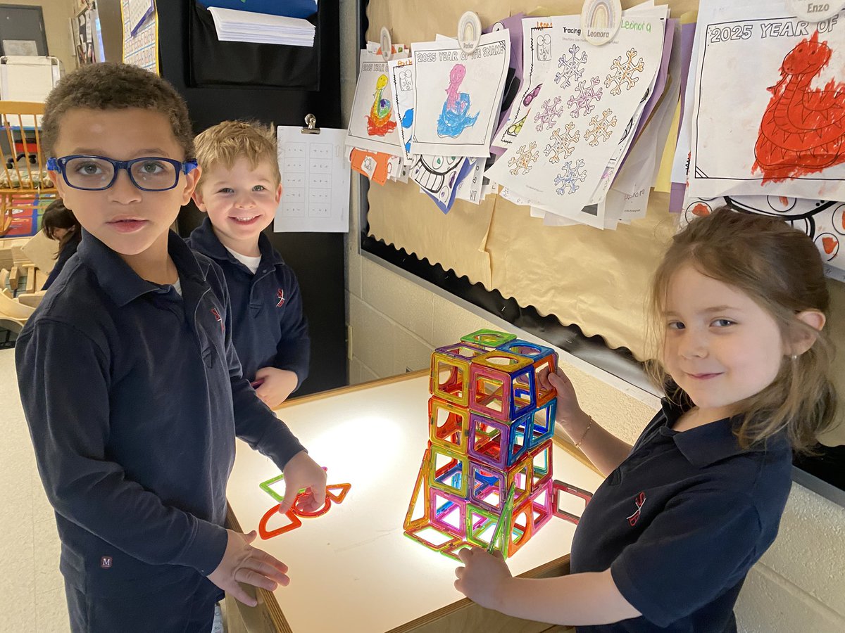 Mrs Choong (@mrschoong103) on Twitter photo A rainy morning meant indoor fun at the light table. Students love our magnaformers and show great creativity and team work. <a href="/MaribelCasano18/">Mrs. Casanova</a> @stbernhcdsb A rainy morning meant indoor fun at the light table. Students love our magnaformers and show great creativity and team work. <a href="/MaribelCasano18/">Mrs. Casanova</a> @stbernhcdsb