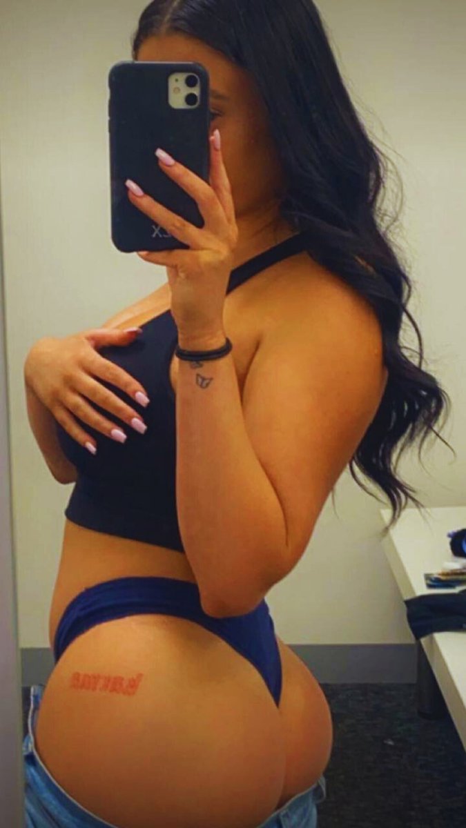harlybbz's tweet photo. Sunday nights are for secrets… Tell me something naughty you’ve done that no one knows about. I’ll read my favorites out loud 😉"
#SundaySecrets #ConfessToMe #OnlyFansNSFW https://t.co/r3wzhox8Us