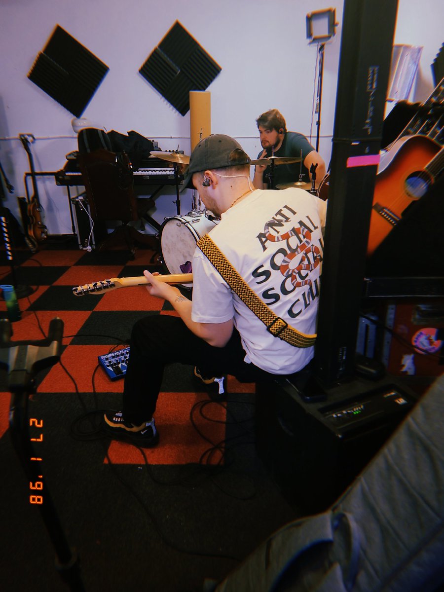 UNOMASband's tweet photo. All prepped &amp; ready to go 🫡

See you tomorrow @PyramidParrHall 🤝🏼

ON STAGE AT 7:30PM X https://t.co/wi4ILbkSgA