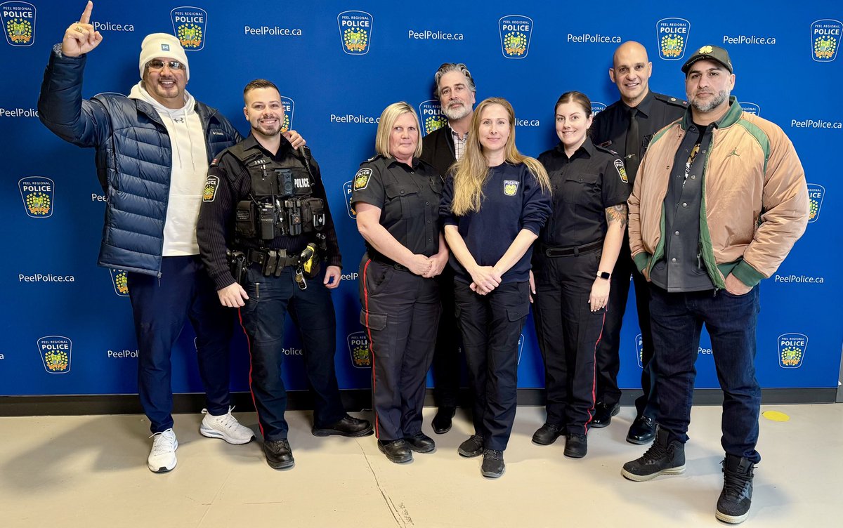 Had a great debriefing with our partners <a href="/PeelPolice/">Peel Regional Police</a>! Records were shattered for the amount of families supported! Stay tuned for the epic announcement on the total funds raised at #MiracleOnMain this year!👊🏽💥
#helpingkids #toydrive #fooddrive