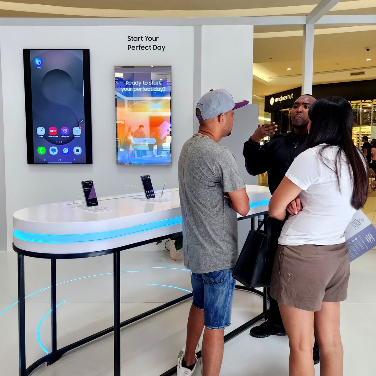 #ad

Pass by Sandton City tomorrow at the Checkers Court and check out the <a href="/SamsungMobileSA/">Samsung Mobile SA</a> #GalaxyS25Studio and see for yourself the #GalaxyS25 and more #SamsungUnpacked