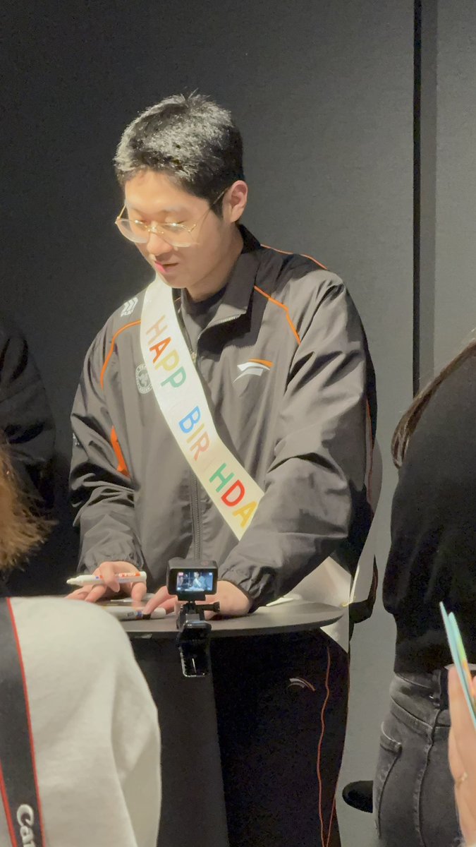 우디¹⁰ tweet media