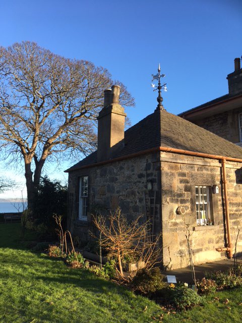 StarbankPark's tweet photo. Starbank Park looking stunning in the January sunshine! @Starbankpark #thanksKim #beautifulwalledgardenpark https://t.co/SjOx0339sw