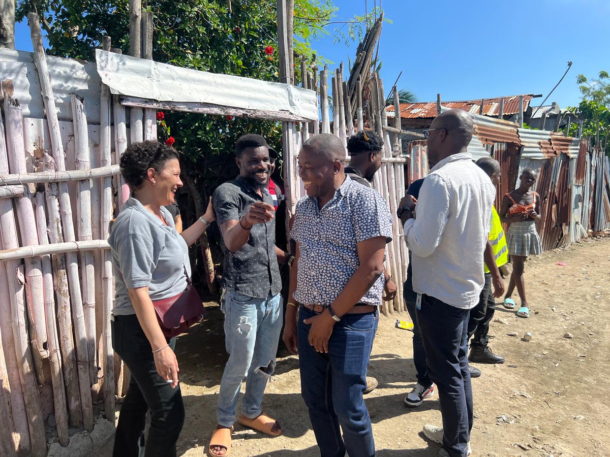 SOILHaiti's tweet photo. Last week @IDB, @IDBLab and @OREPA Haiti visited the office to connect with EkoLakay clients and the SOIL team.
Thank you for stopping by and taking a behind-the-scenes look at the magic that fuels SOIL’s work.💚
#IDB #OREPA #Haiti #CapHaitien #Sanitation https://t.co/fl7DGsY0Nm