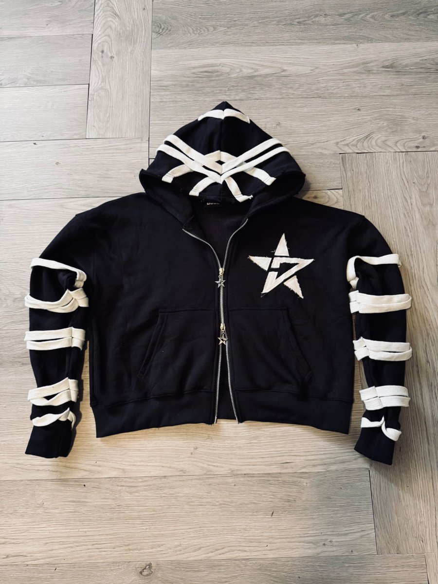 WaveKD's tweet image. HARDEST HOODY OUT