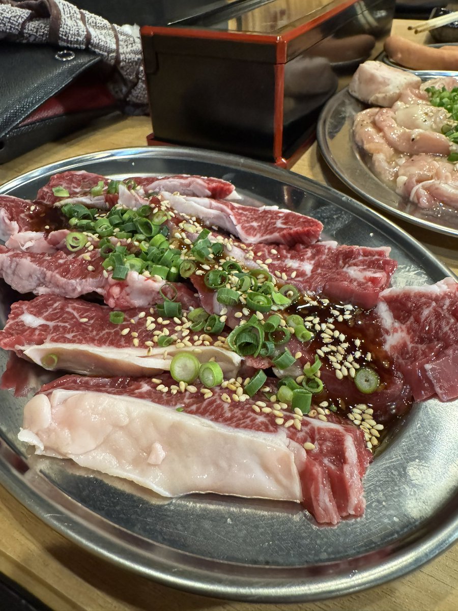 YBb3aVjlt5P4lfO's tweet image. 長女帰って来たので焼肉🥩
やっぱ最高やわ！