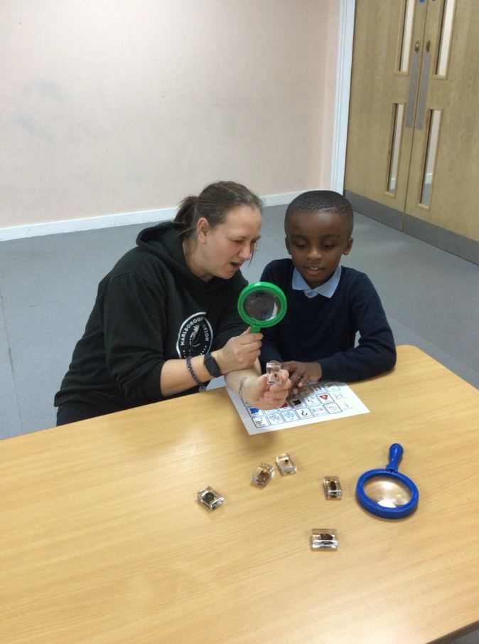 It was so lovely to see so many of our parents for our Science Learn with Me session yesterday. What a fantastic way for the children to show off their learning 🔬🧪