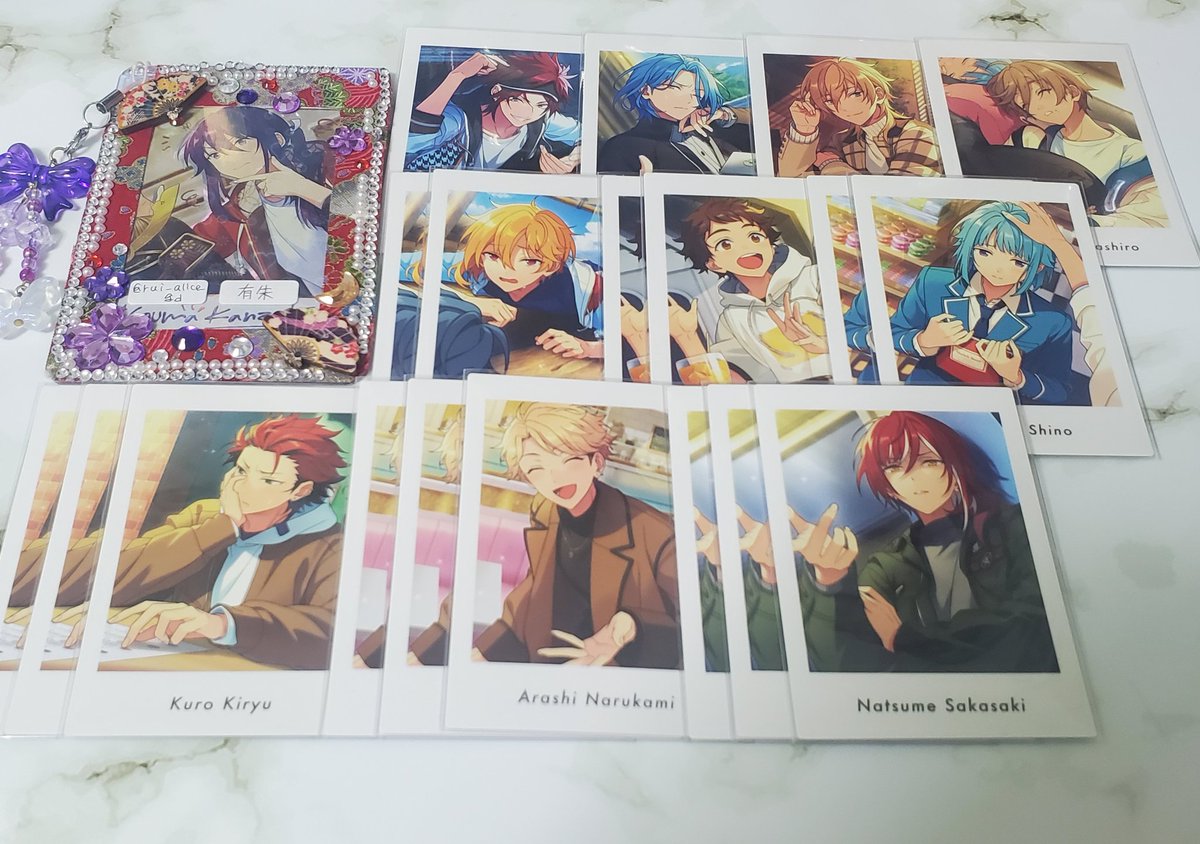 【交換、譲渡】あんさんぶるスターズ あんスタ ぱしゃっつvol.5 Private

〈譲〉英智、渉、桃李、真、鉄虎、忍、★一彩、藍良、マヨイ、宗、ひなた、ゆうた、★燐音、★HiMERU、☆薫、友也、なずな、光、創、紅郎、嵐、夏目

→