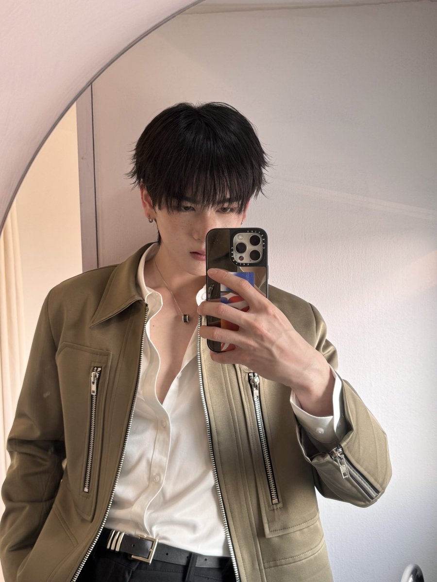 Ppsanta's tweet photo. วันนี้ขอบคุณมากๆเลยนะครับผม🤍 #LINEMANONLYxPERTHSANTA https://t.co/wWpBA9RRmc
