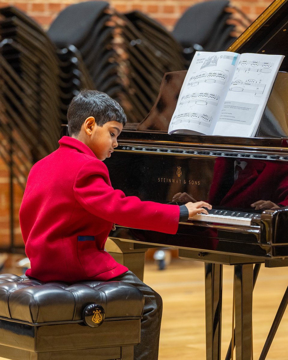 KCJSWimbledon tweet media