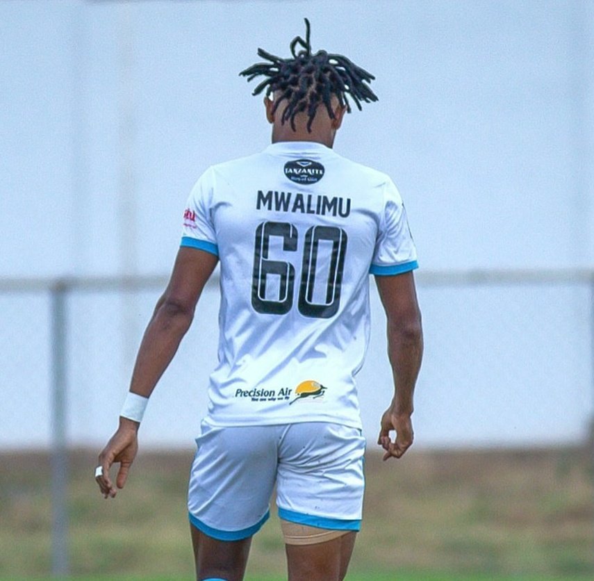 Iamfelixtz's tweet image. 𝐔𝐏𝐃𝐀𝐓𝐄𝐒 👇

➡️ Wydad 🇲🇦 na Singida Black Stars 🇹🇿 wamefikia makubaliano ya uhamisho wa mshambuliaji Seleman Mwalimu (19)

Exclusive Details:
✅ Mkataba wa miaka 4 wenye thamani ya $350K (Tshs 891m) 

✅ Mshahara $2.5k (Tshs 6.3m)

✅ Bonus ya kila magoli $300