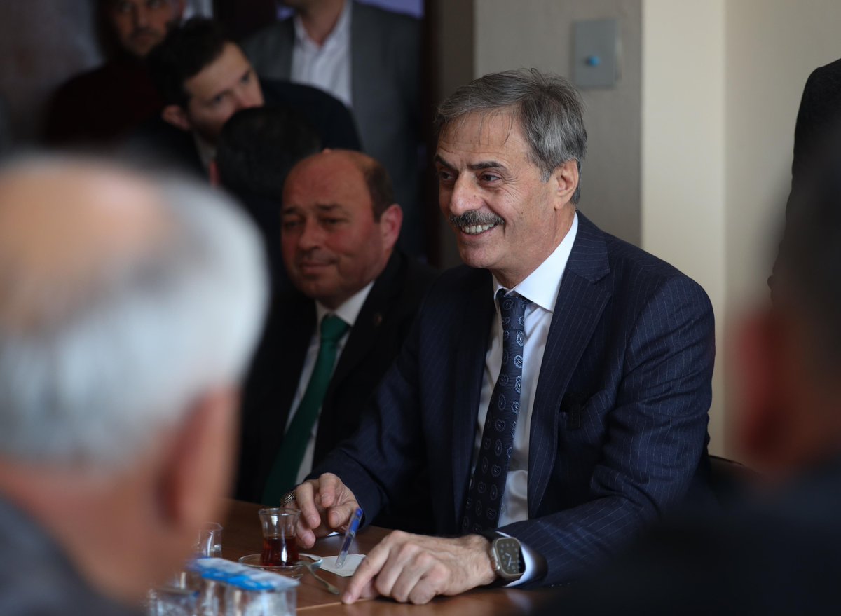 sbYusufAlemdar's tweet photo. AK Parti Ferizli İlçe Başkanımız Ramazan Serhoş, Ferizli Belediye Başkanı Mehmet Ata ve Ferizli Muhtarlar Derneği Başkanı Haluk Onay ile birlikte Ferizlili Muhtarlarımızla buluştuk. Muhtarlarımızın öneri ve taleplerini dinledik, ilçemizle ilgili konularda istişareler gerçekleştirdik.

Hizmet için çıktığımız bu yolda, doğru zamanda doğru işleri yapmayı amaçlıyoruz.
Muhtarlarımızdan gelen talepler, öneriler ile Sakarya’yı daha yaşanabilir bir şehir haline getireceğimize inanıyoruz. Allah birlikteliğimizi daim eylesin.