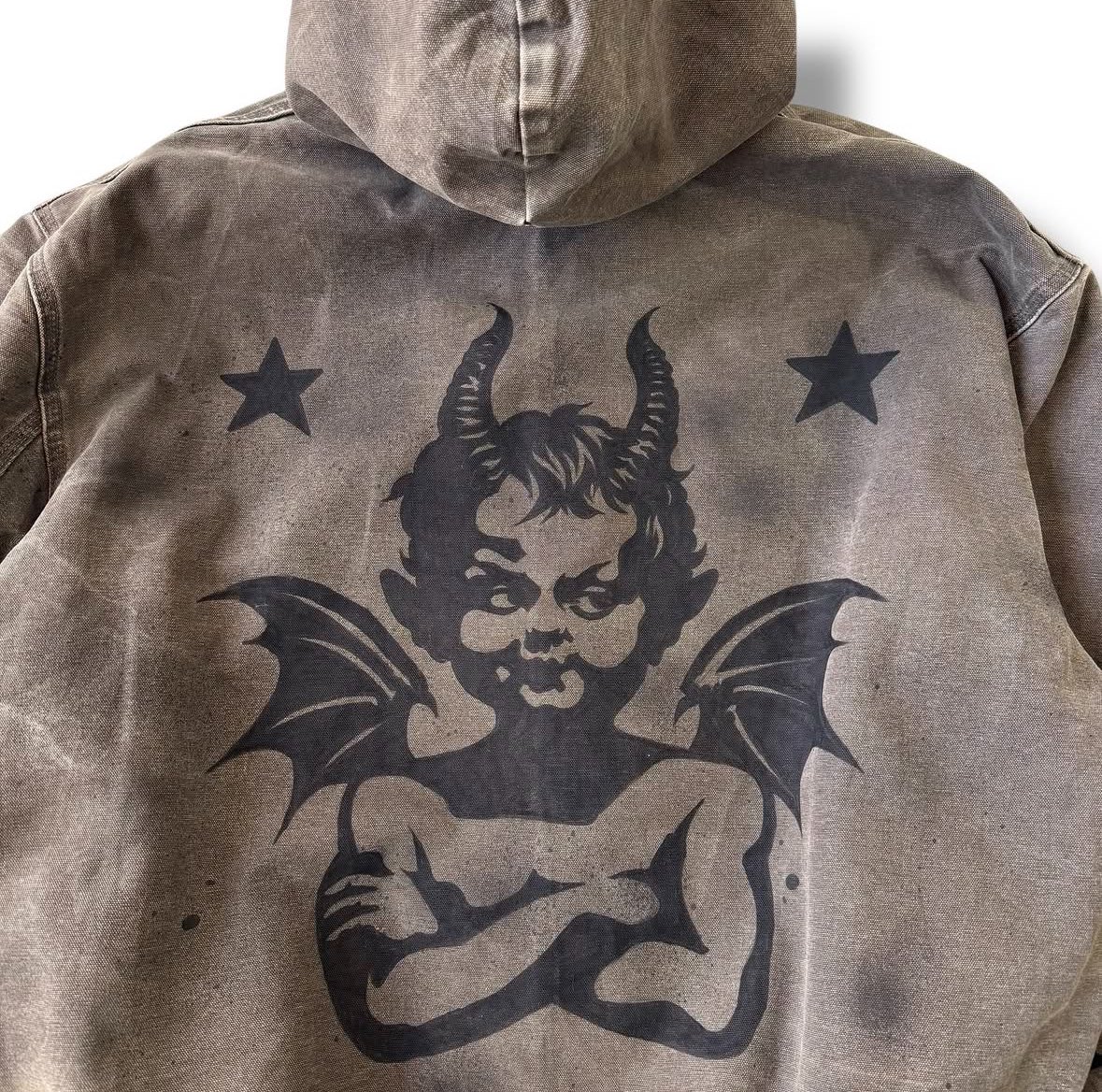 4ulx7's tweet photo. 星を生かせないとダサくなっちゃいそうだからこっちは難しそう､､､
 #Carhartt  #リメイク https://t.co/DGrqopK3FT