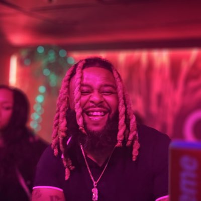 hur4p's tweet photo. #NewProfilePic https://t.co/sDtnBPjo13