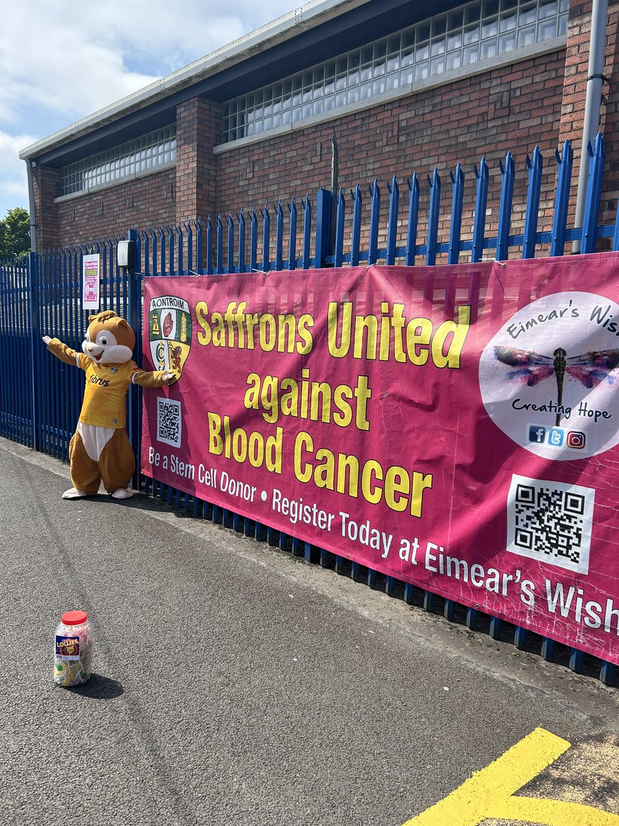 Eimears_Wish's tweet image. We are in the @KCbelfast promoting tomorrow’s family fun walk and hobbyhorse donut for donors grand-national! #HorseyHorseyGiddyup who’s going to win the Eimear’s wish cup