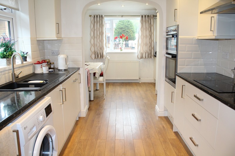 Green & May Alfreton tweet media