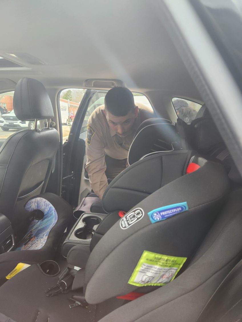 Ashley Eller tweet media