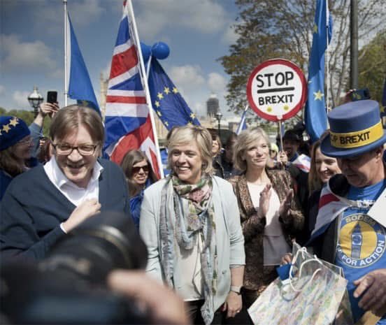 guyverhofstadt's tweet image. 5 years of #Brexit &amp;amp; the young people of Britain want back in.

The biggest political con job in modern European history will be undone! 🇪🇺🇬🇧🇪🇺