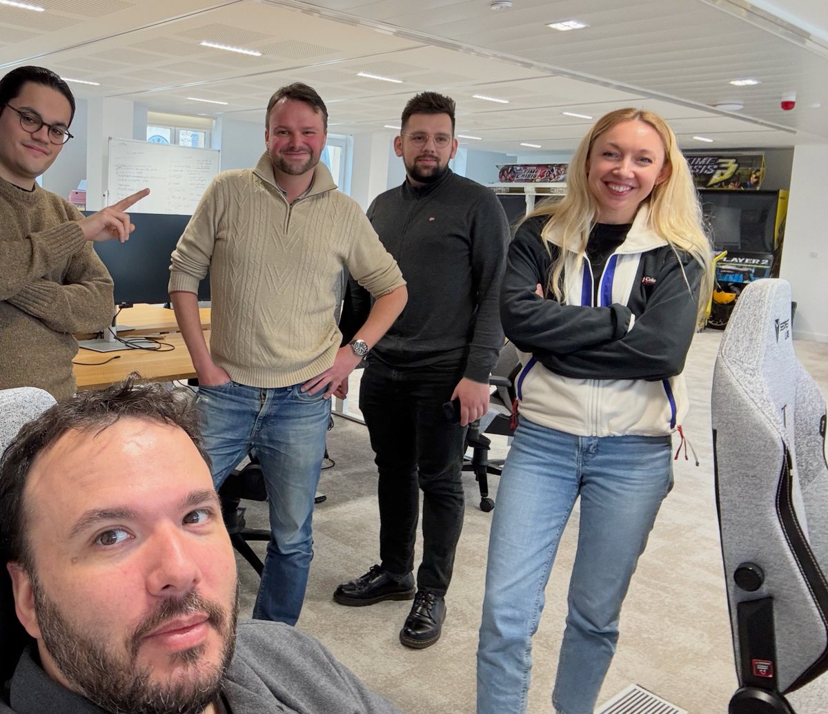 <a href="/mitchellh/">Mitchell Hashimoto</a> <a href="/RossComputerGuy/">Tristan Ross 😺❄️</a> <a href="/bunjavascript/">Bun</a> Literally yesterday with <a href="/bouvierfrancis/">Francis Bouvier</a> and <a href="/katielouisehal/">Katie Hallett</a> from <a href="/lightpanda_io/">Lightpanda</a>