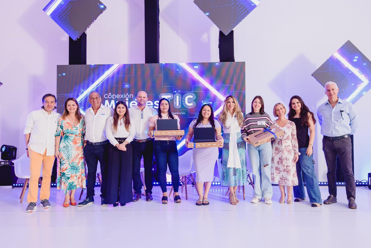 ProBaq's tweet image. 💡 En Barranquilla sí hay formación para el empleo 💡 
120 mujeres barranquilleras iniciaron su formación gratuita en analítica de datos, una iniciativa liderada por @SomosTripleA y @alcaldiabquilla, con el apoyo de @ahkcolombia, @LorealParisCo y #KeyCode. 
Este programa…